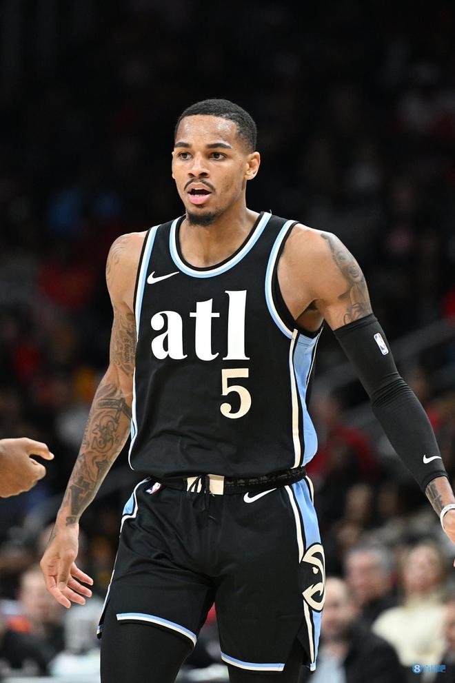 背后的行动 背后的行动