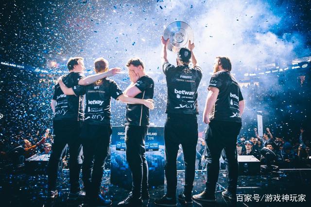 外野多面性 外野多面性